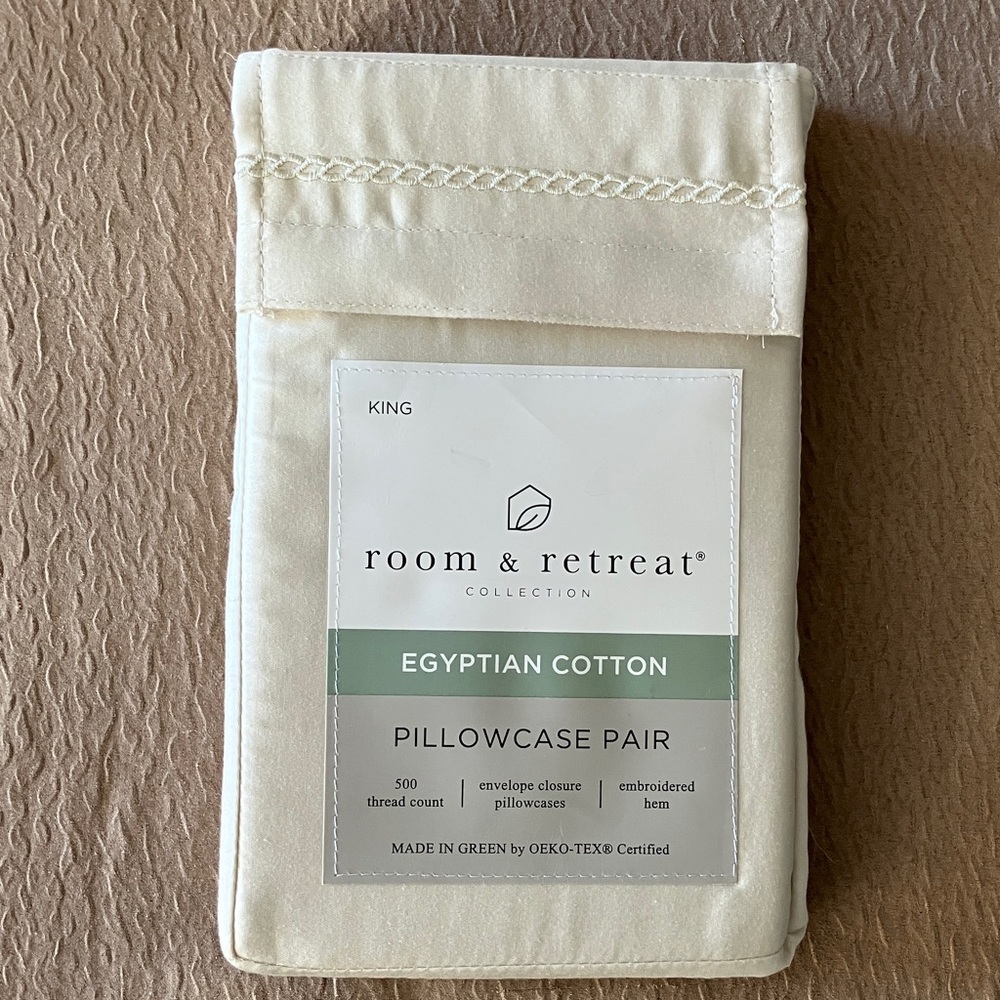 NWT Room & Retreat Egyptian Cotton Pillowcase Pair King 500 Thread Count Ivory